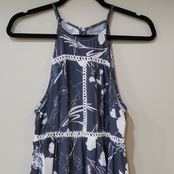 Studio By YDE | Floral Print Dress - Picture 2 of 4